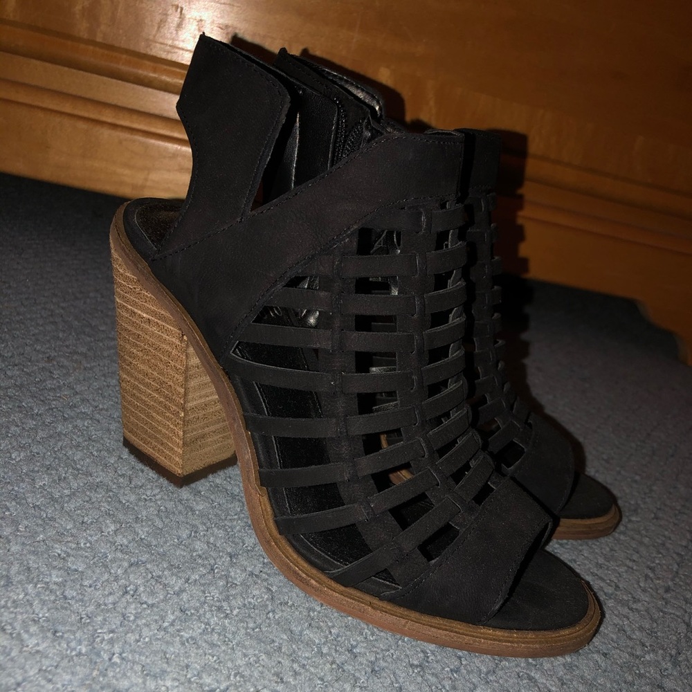 Block Heels - image 1